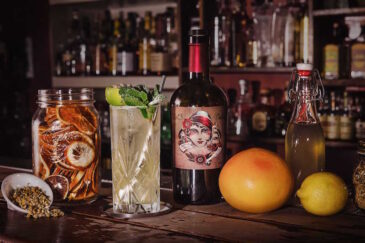 Ten Collins Ten Collins drink at the Jerry Thomas Project in Rome