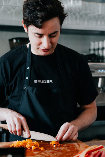 Hubert Pavao Peter - Bruder